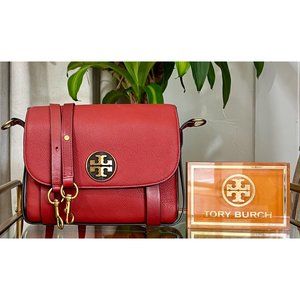 ♦️♦️  TORY BURCH AUTHENTIC DEEP RED ALASTAIR RUNWAY SADDLE BAG ♦️♦️
